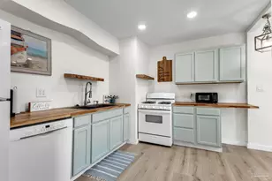 810 W Chase St, Pensacola, FL 32502 - Photo 6