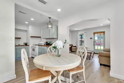 810 W Chase St, Pensacola, FL 32502 - Photo 4