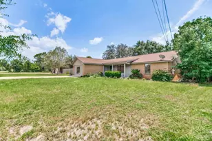 7489 Sandstone St, Navarre, FL 32566 - Photo 38