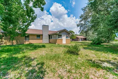 7489 Sandstone St, Navarre, FL 32566 - Photo 4