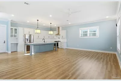 5610 Trout Ln, Pensacola, FL 32507 - Photo 12