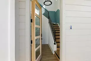 5610 Trout Ln, Pensacola, FL 32507 - Photo 2