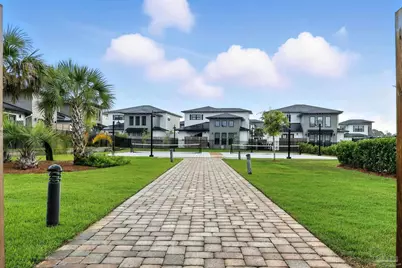 5610 Trout Ln, Pensacola, FL 32507 - Photo 38