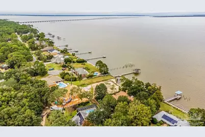 1671 Paradise Cove Ct, Gulf Breeze, FL 32563 - Photo 6