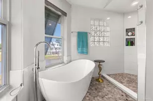 1161 Sawgrass Dr, Gulf Breeze, FL 32563 - Photo 38