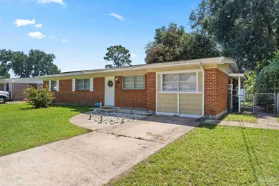 6022 Syrcle Ave, Milton, FL 32570 - Photo 4