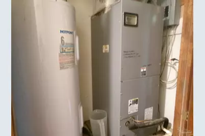 6008 Kingswood Dr, Milton, FL 32570 - Photo 10