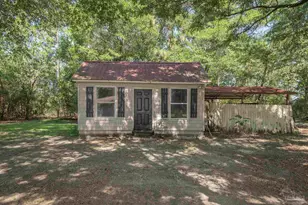 6739 Deception Rd, Milton, FL 32583 - Photo 2