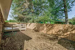 100 Mango St, Pensacola, FL 32503 - Photo 36