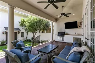 577 Aragon St, Pensacola, FL 32502 - Photo 8