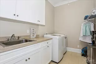 577 Aragon St, Pensacola, FL 32502 - Photo 14