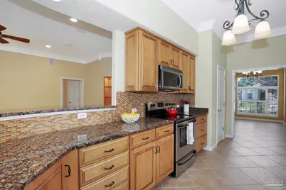 1364 Autumn Breeze Cir, Gulf Breeze, FL 32563 - Photo 12