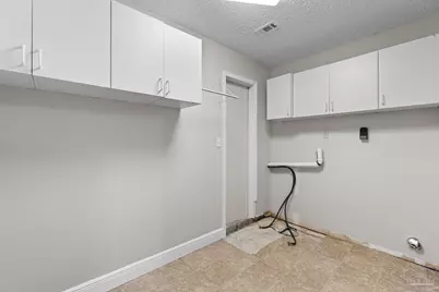 3440 Riverside Dr, Pensacola, FL 32514 - Photo 24