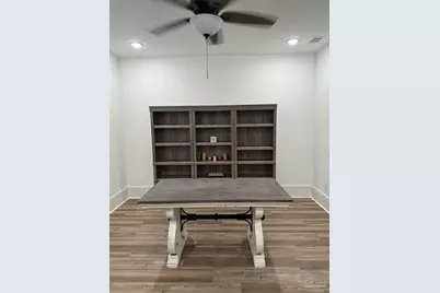 1029 Steel Ct, Milton, FL 32583 - Photo 6
