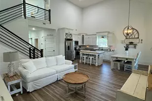 1029 Steel Ct, Milton, FL 32583 - Photo 10