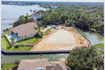 37 Lakeside Dr, Pensacola, FL 32507 - Photo 10