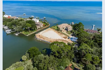 37 Lakeside Dr, Pensacola, FL 32507 - Photo 14