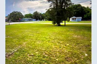 3026 N Roosevelt St, Pensacola, FL 32503 - Photo 4