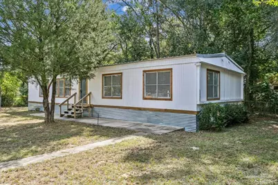 5496 Wales Ave, Pensacola, FL 32526 - Photo 2