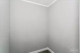 5496 Wales Ave, Pensacola, FL 32526 - Photo 18