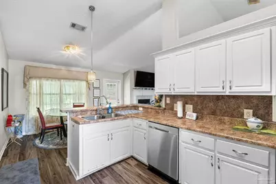 446 Turnberry Rd, Cantonment, FL 32533 - Photo 18