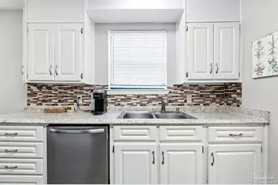 2393 Shoal Creek Dr, Pensacola, FL 32514 - Photo 4