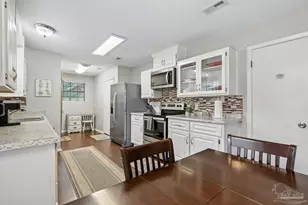 2393 Shoal Creek Dr, Pensacola, FL 32514 - Photo 6