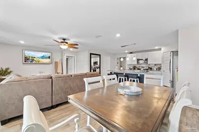 5528 Lancelot Tr, Milton, FL 32583 - Photo 8