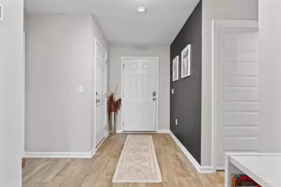 5528 Lancelot Tr, Milton, FL 32583 - Photo 2