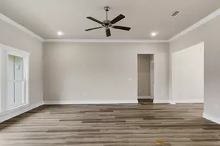 5900 Greenfield St, Pace, FL 32571 - Photo 10