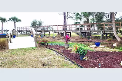 7376 Mulberry Ln, Navarre, FL 32566 - Photo 16