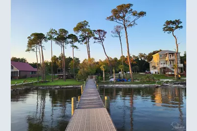 7376 Mulberry Ln, Navarre, FL 32566 - Photo 4