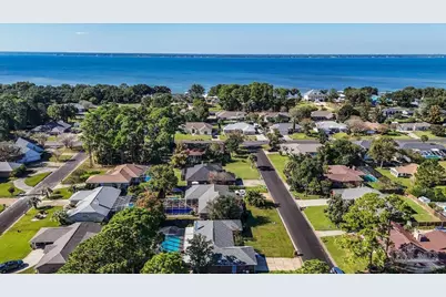 8 Arapaho Dr, Pensacola, FL 32507 - Photo 20