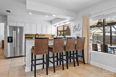 8 Arapaho Dr, Pensacola, FL 32507 - Photo 6