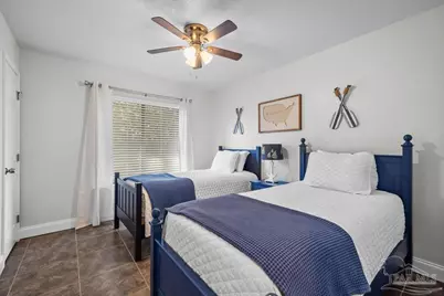 8 Arapaho Dr, Pensacola, FL 32507 - Photo 12