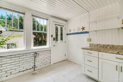 1703 E Jackson St, Pensacola, FL 32501 - Photo 36