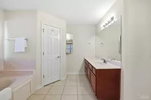 1601 Woodlawn Beach Rd, Gulf Breeze, FL 32563 - Photo 28