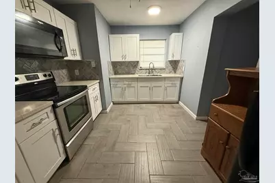 823 S Madison Dr, Pensacola, FL 32505 - Photo 4