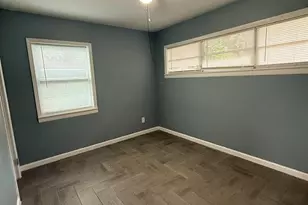 823 S Madison Dr, Pensacola, FL 32505 - Photo 8