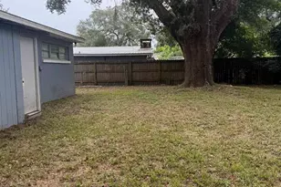 823 S Madison Dr, Pensacola, FL 32505 - Photo 12