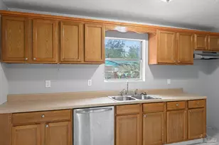 202 Ellington St, Cantonment, FL 32533 - Photo 10