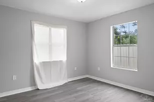 202 Ellington St, Cantonment, FL 32533 - Photo 18