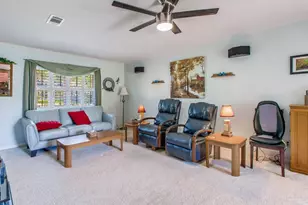 4630 Deerfield Dr, Pensacola, FL 32526 - Photo 16