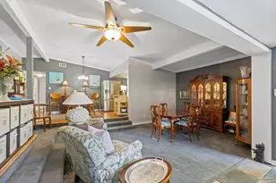 921 Lagoon Dr, Pensacola, FL 32505 - Photo 14