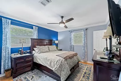 921 Lagoon Dr, Pensacola, FL 32505 - Photo 34