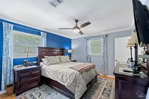 921 Lagoon Dr, Pensacola, FL 32505 - Photo 34