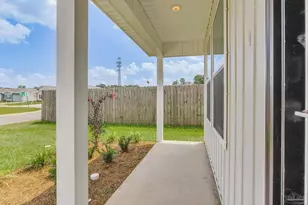 1056 Sandhills Ln, Cantonment, FL 32533 - Photo 2