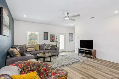 6654 Sun Tree Cir, Pensacola, FL 32526 - Photo 10