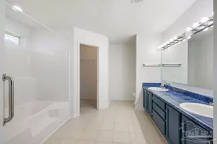 332 Twisted Oak Dr, Cantonment, FL 32533 - Photo 10