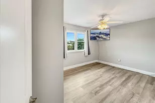 1100 Shoreline Dr, Gulf Breeze, FL 32561 - Photo 16